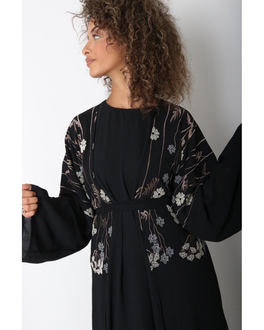 Wakrah embroidered kimono abaya