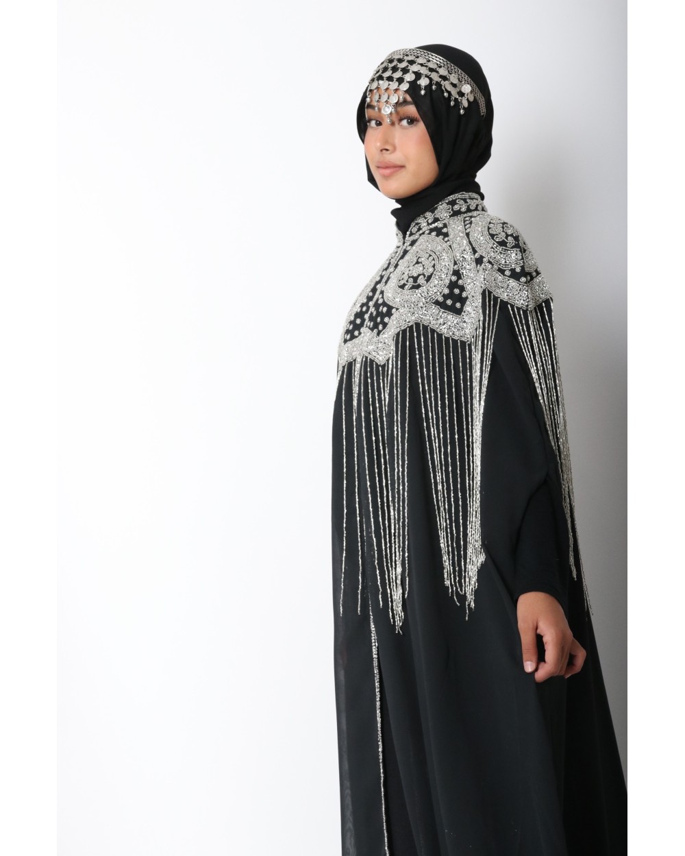 Cape longue perlée Anyssa