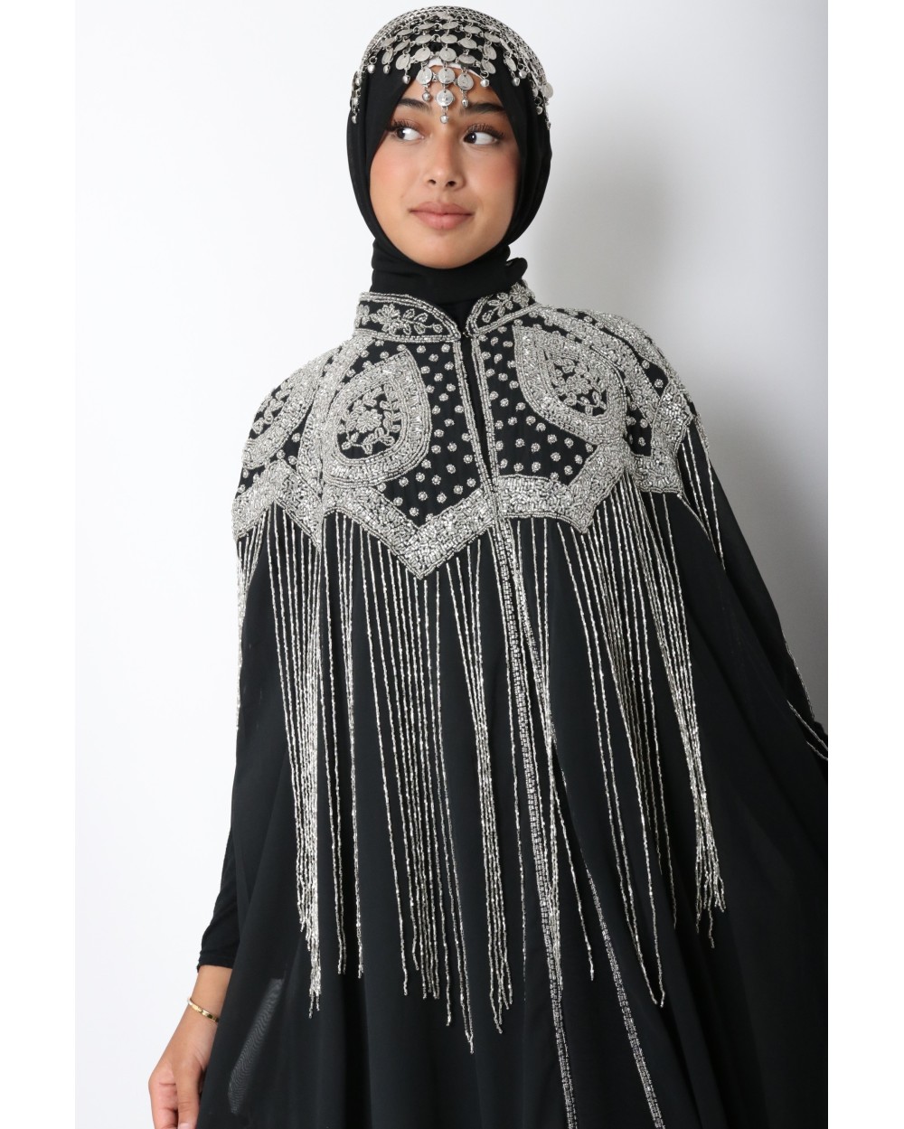 Cape longue perlée Anyssa