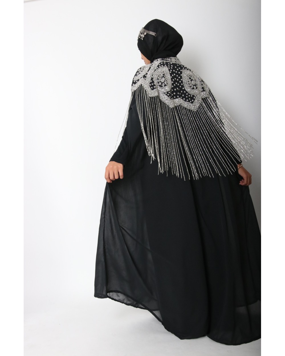 Cape longue perlée Anyssa