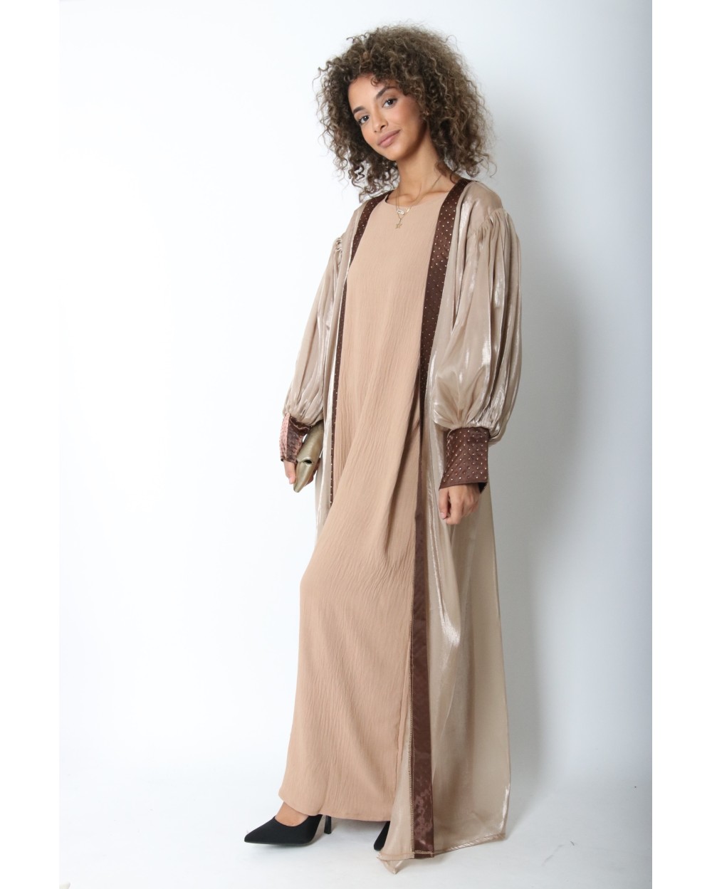 Ruwais satin kimono set