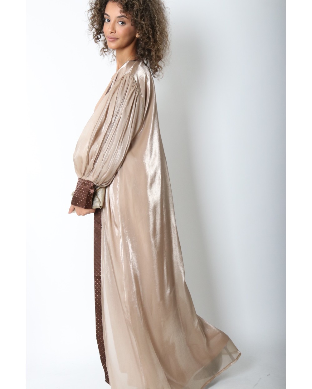 Ruwais satin kimono set