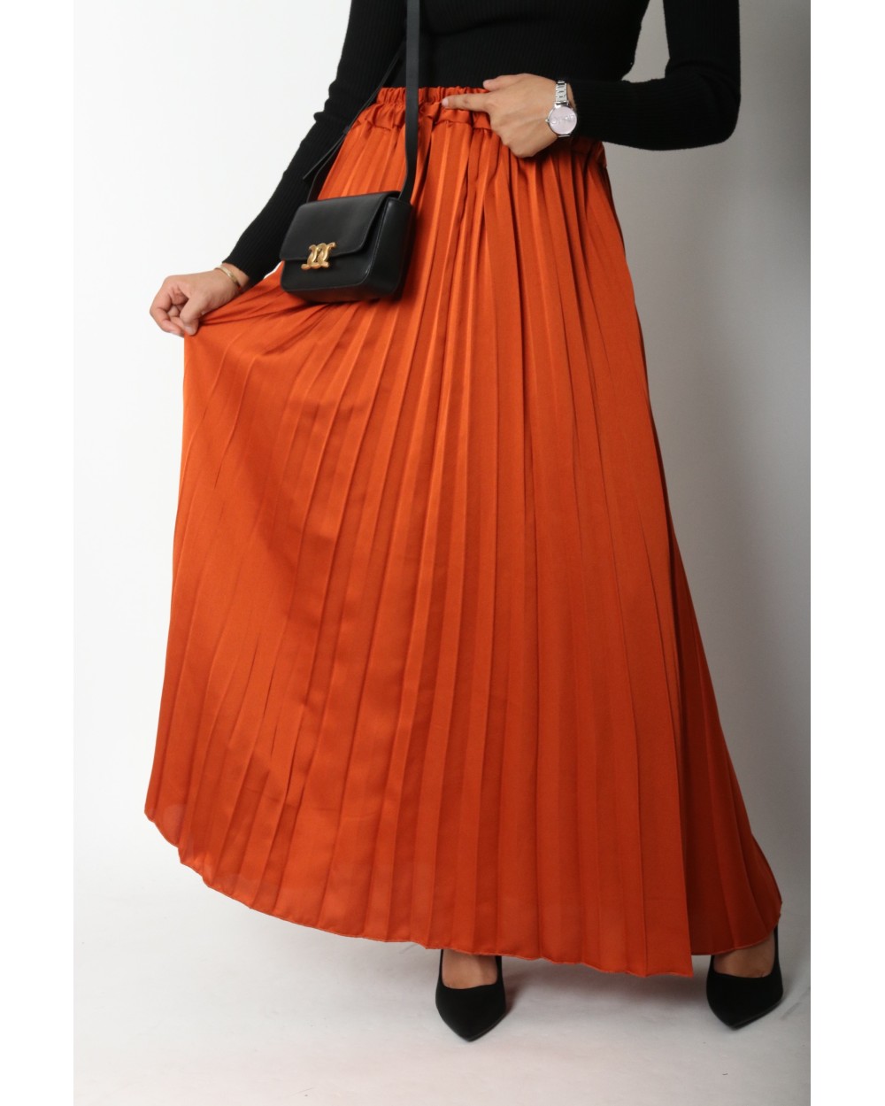 Jupe longue satinée plissée
