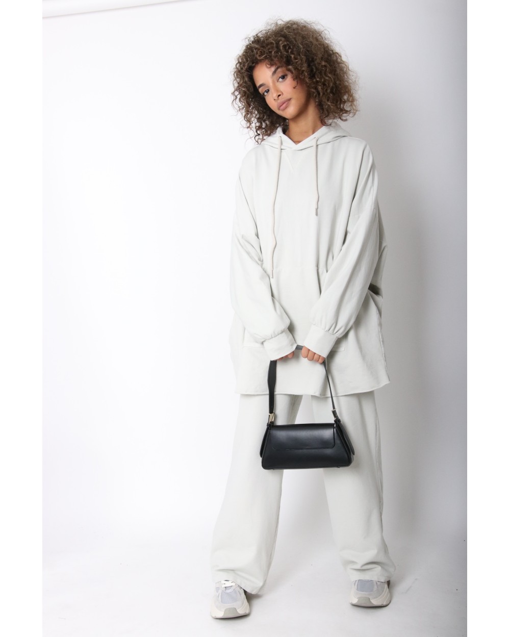 Oversized sports set