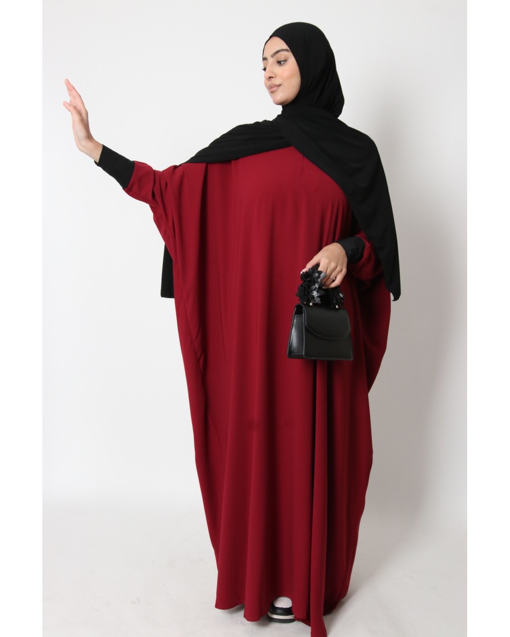 Abaya Longue Femme Noire - Robe Musulmane Ample à Manches Longues - Tissu Fluide Et Confortable