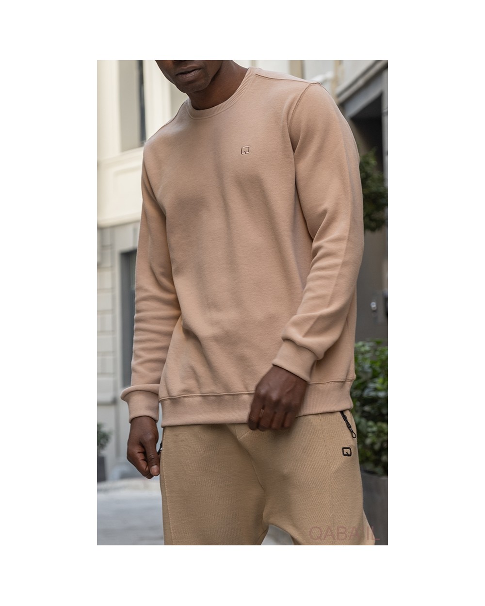 Qaba'il Round Neck Sweater