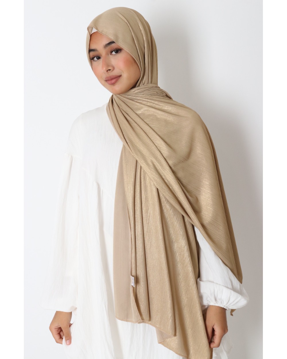 Shiny satin hijab