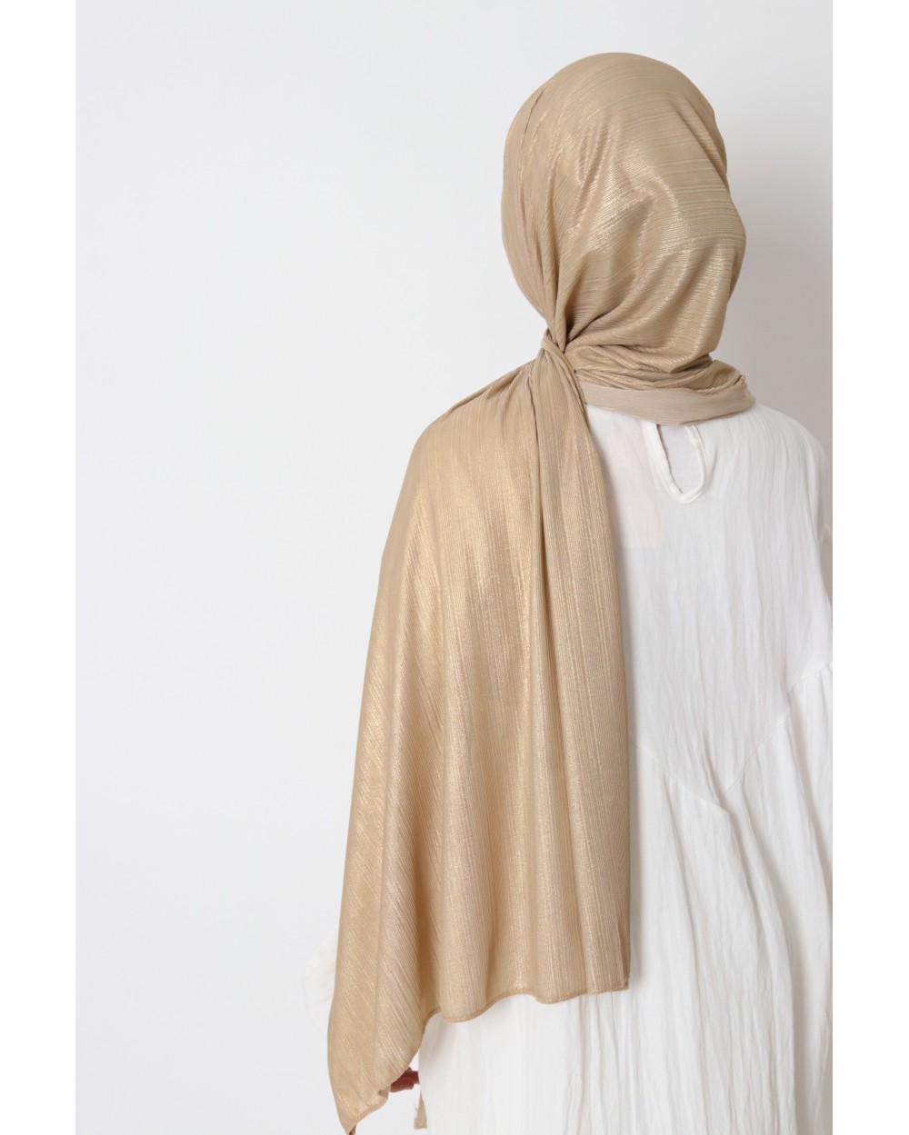Shiny satin hijab