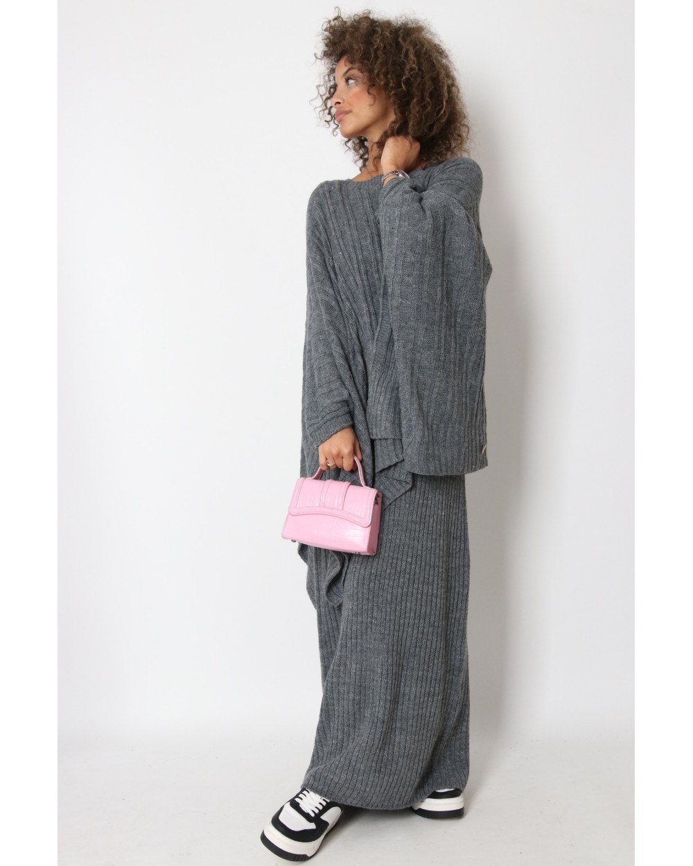 Ensemble robe et pull papillon