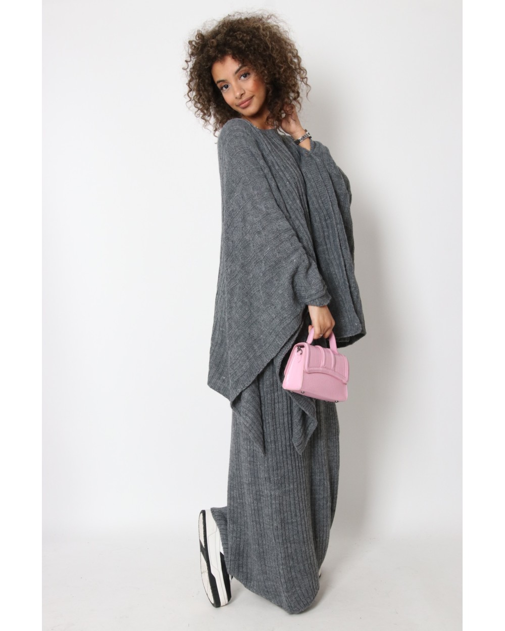 Ensemble robe et pull papillon