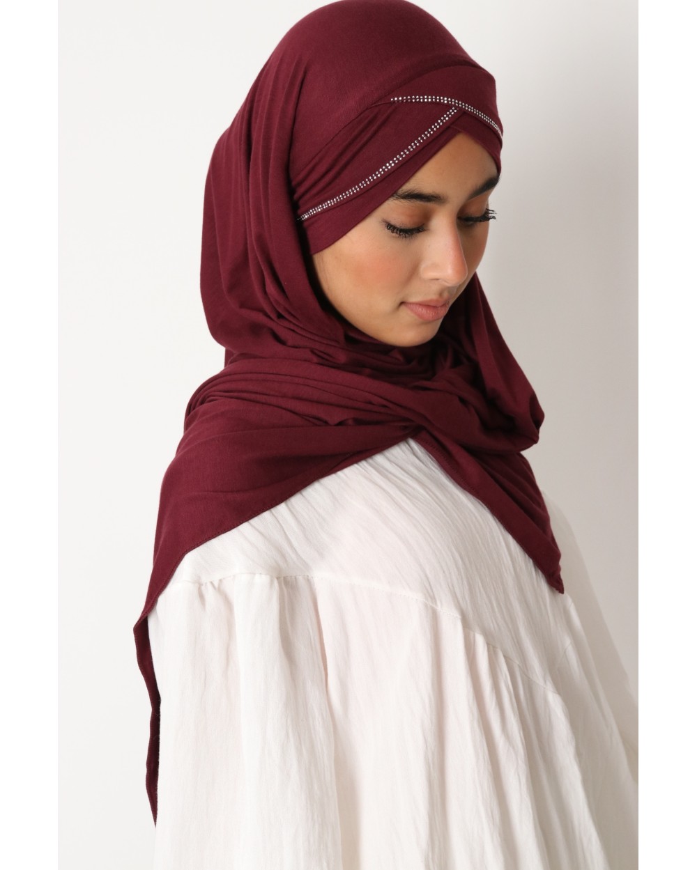 Jannah hijab to put on in rhinestone jersey