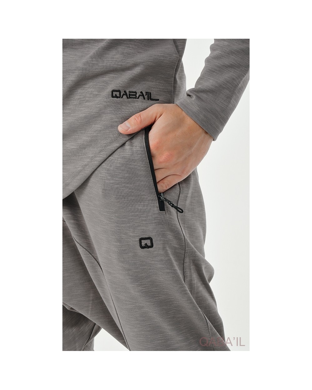 Onyx Fog W24 Qaba'il Tracksuit