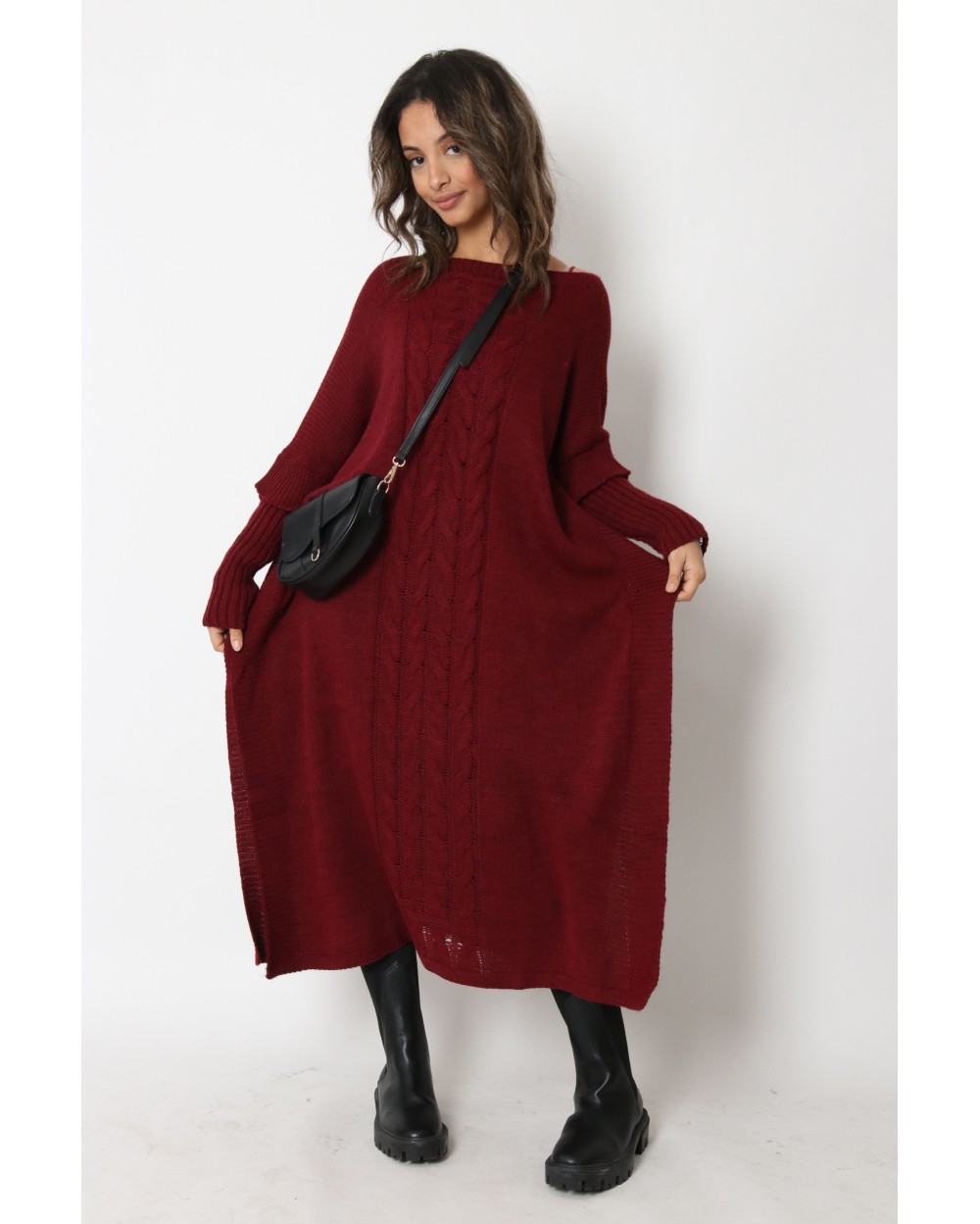 Maxi Pantchi Sweater with Twists