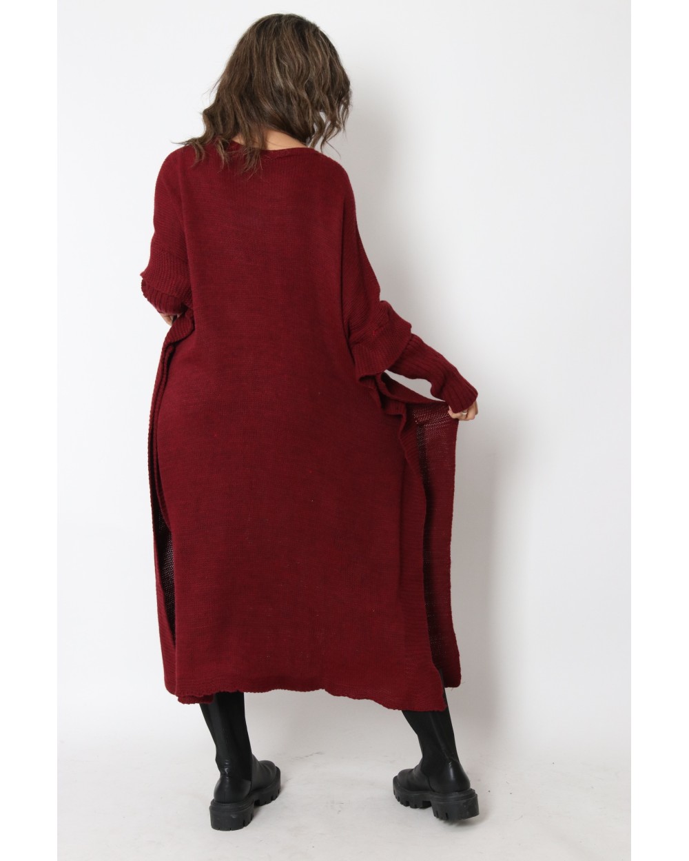 Maxi Pantchi Sweater with Twists