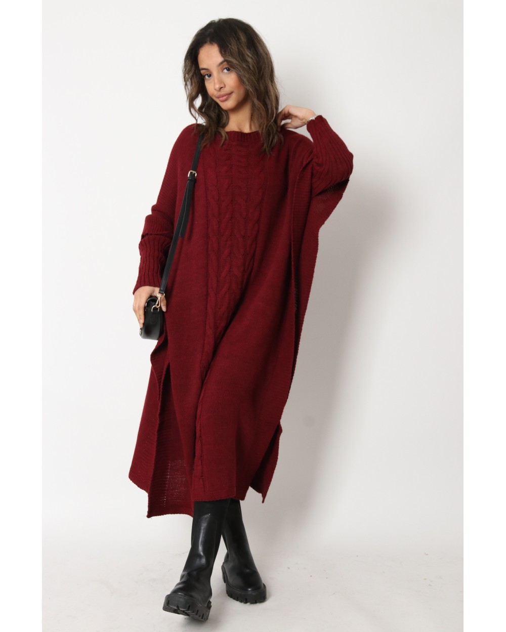 Maxi Pantchi Sweater with Twists