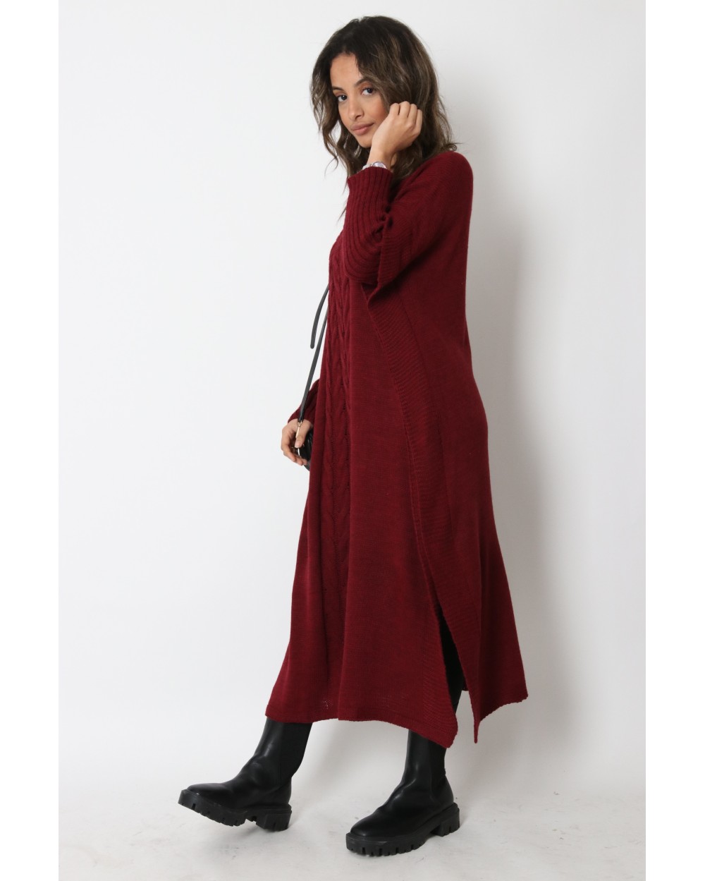 Maxi Pantchi Sweater with Twists