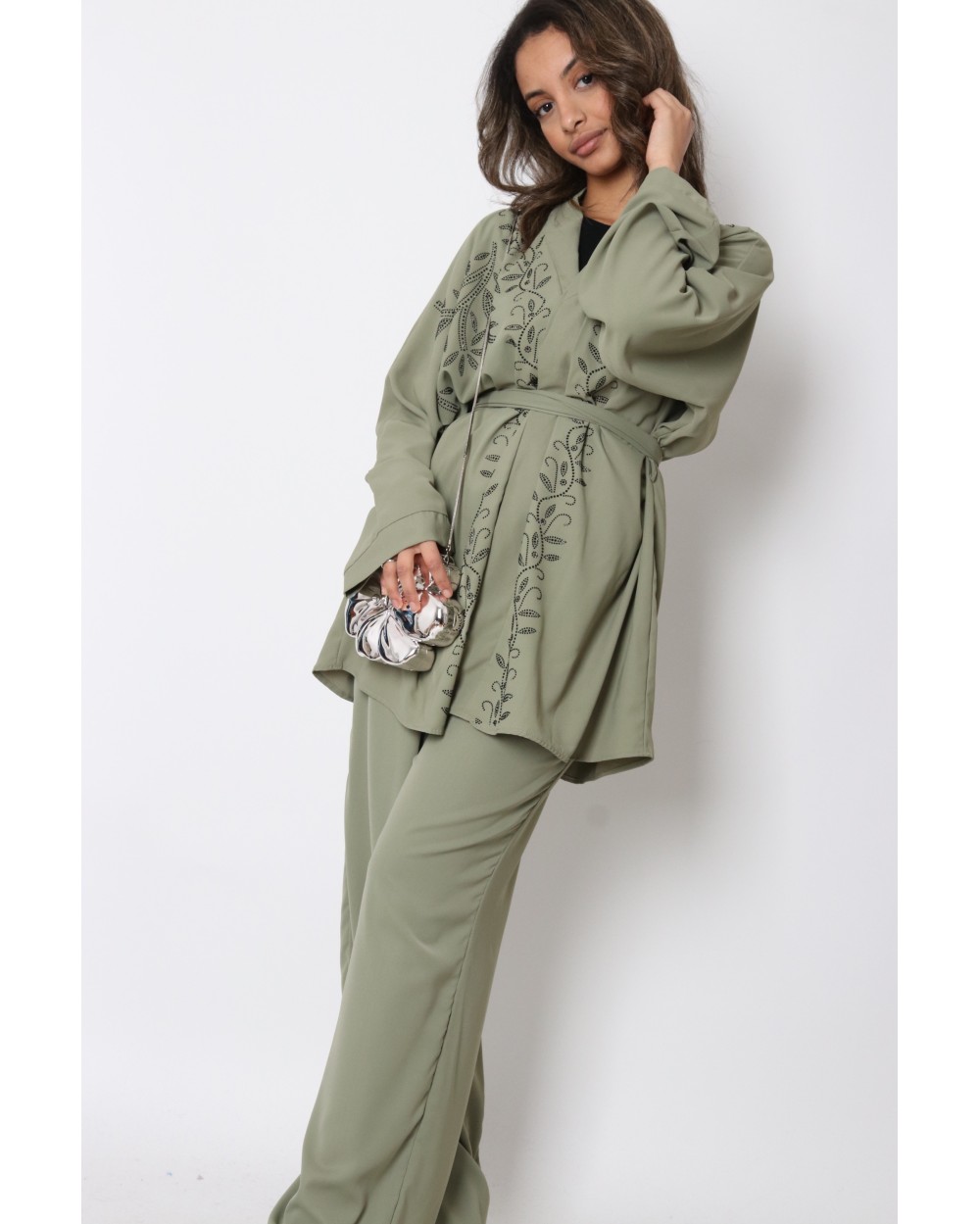 Kimono set with rhinestones