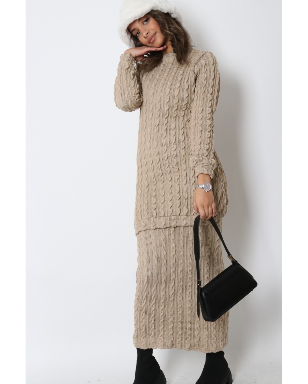 Lolla pullover and skirt set