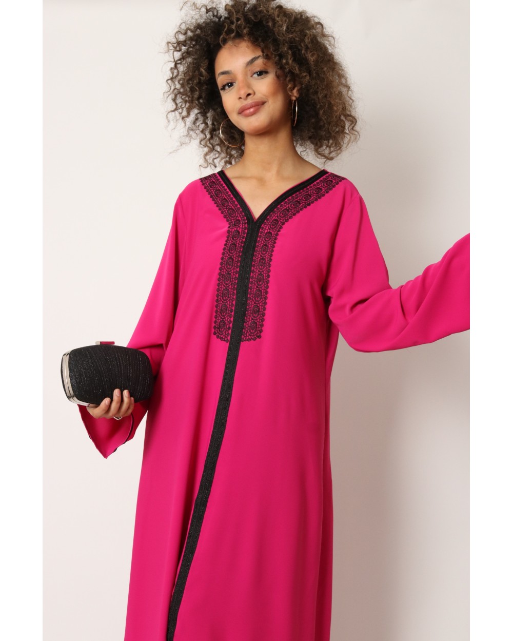 Abaya long dress with oriental chic embroidery