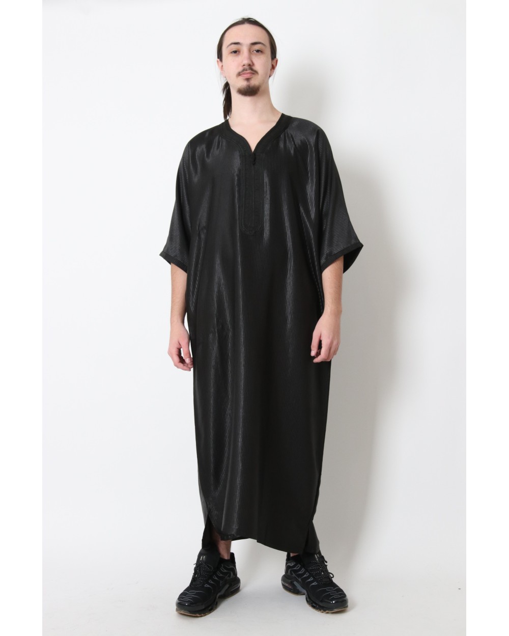 Gandoura marocaine avec rayures