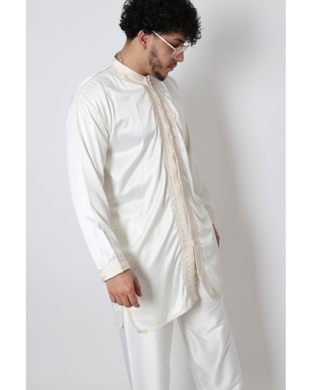 Jabador 3 piece embroidery mens ecru