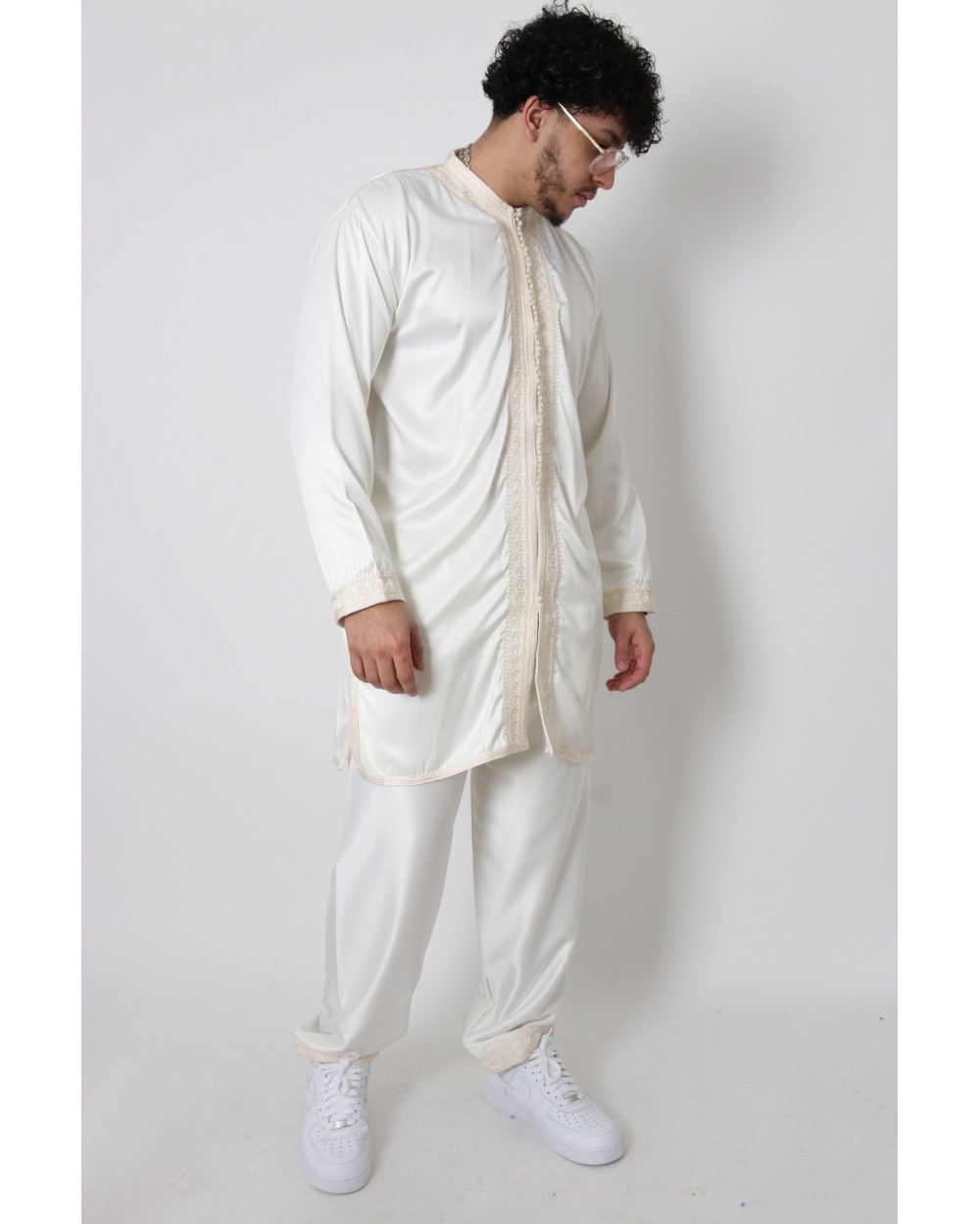 Jabador 3 piece embroidery mens ecru