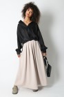 Elegant skirt with flared pleats