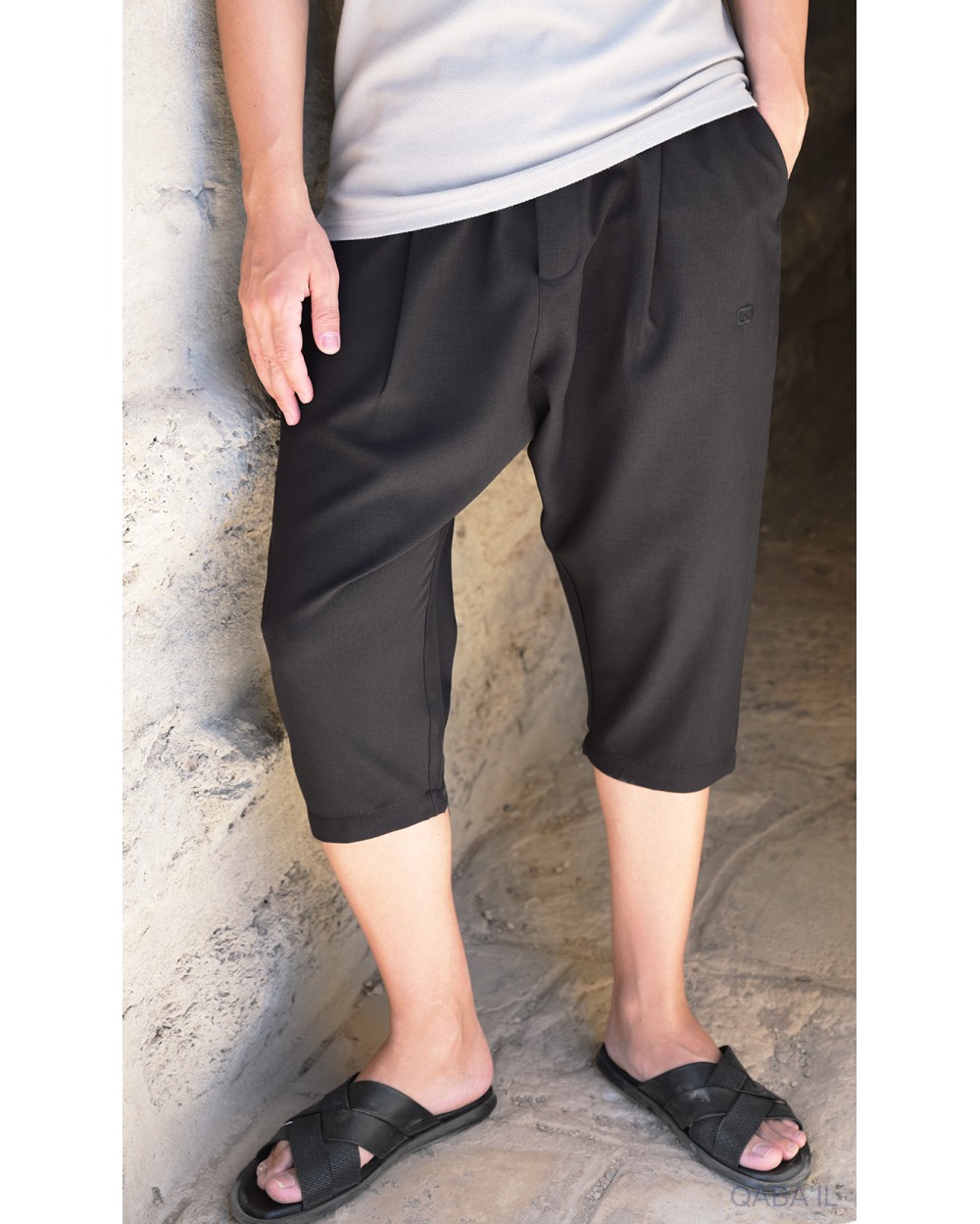 Classic lightweight S25 capri pants