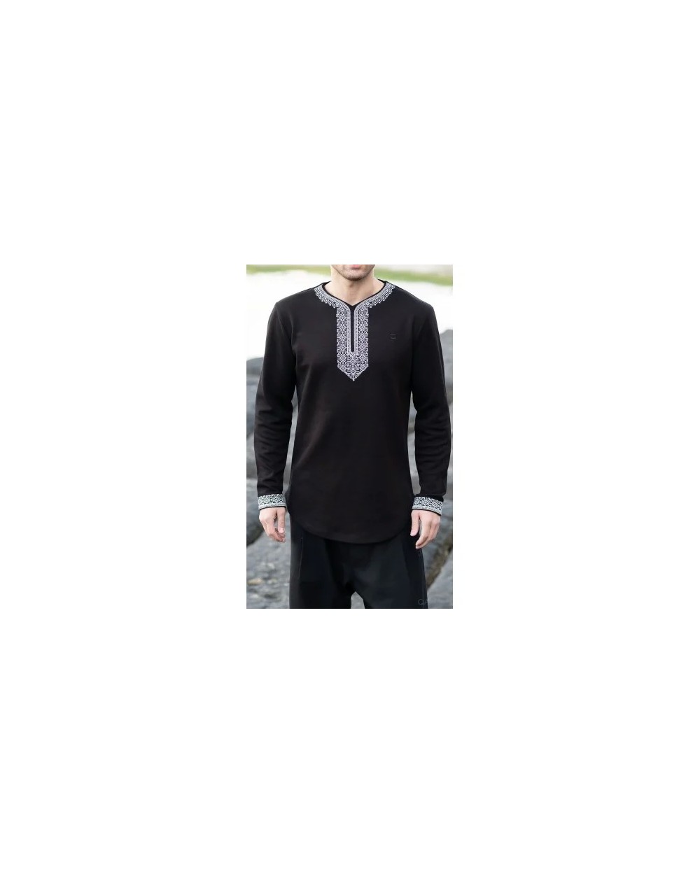 Pull Brodé Etniz Awqas - Qaba'il